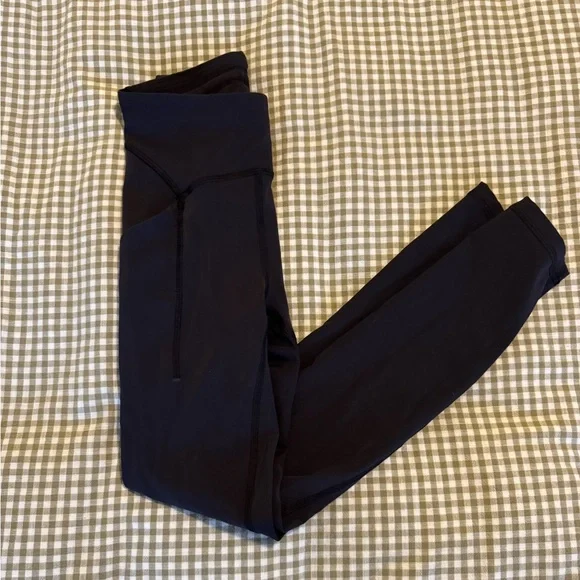 Lululemon Black Leggings Size 2 - Picture 1 of 3